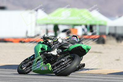 media/Dec-07-2025-CVMA (Sun) [[3e7d2de5dc]]/Race 4-Supersport Middleweight/